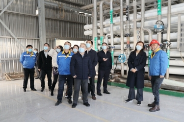 2022年12月15日，時(shí)任浙江省發(fā)展改革委黨組成員、副主任吳紅梅蒞臨景興紙業(yè)調(diào)研企業(yè)用能、節(jié)能工作